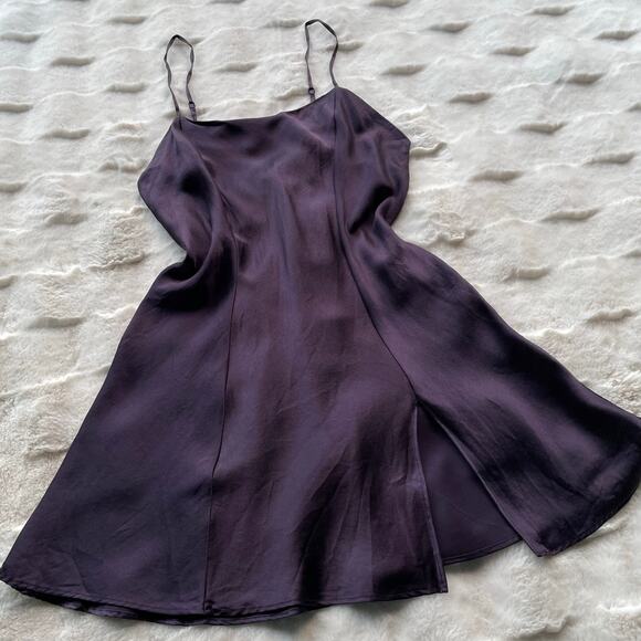 🔥Vintage Y2K 100% Silk Victorias Secret Purple Slip Dress Mini Camisole XS - Picture 8 of 13
